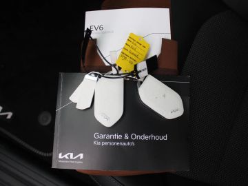 Car image 35