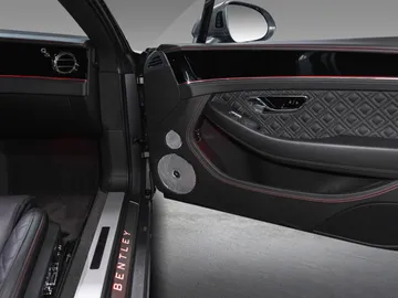 Car image 40