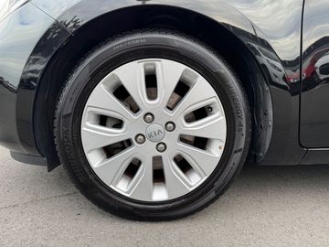 Car image 31