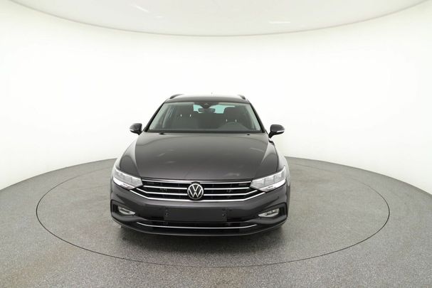 Volkswagen Passat Variant 1.5 TSI Business DSG 110 kW image number 3