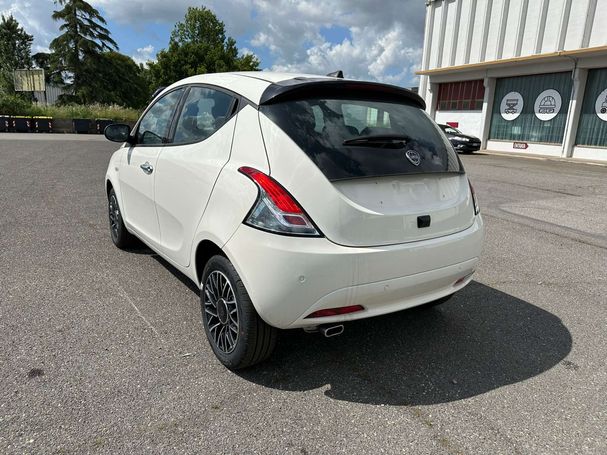 Lancia Ypsilon 51 kW image number 6