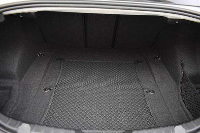 Car image 33