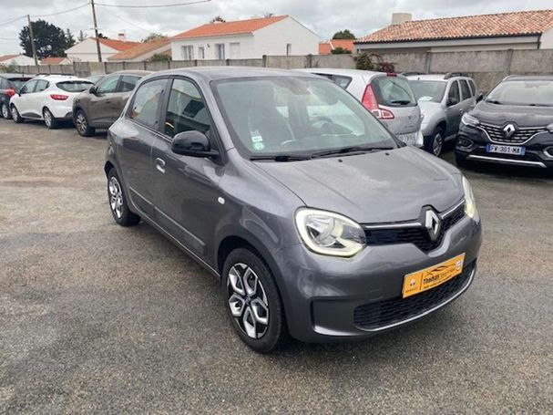 Renault Twingo 61 kW image number 2