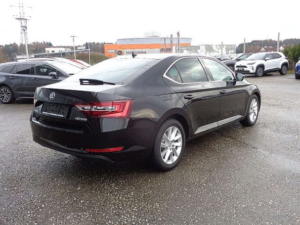 Skoda Superb 1.6 TDI DSG Style 88 kW image number 4