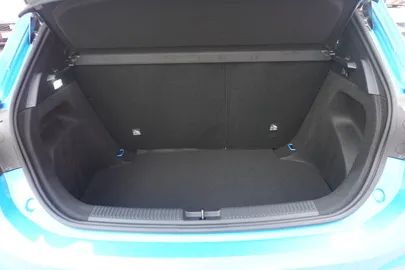 Car image 43