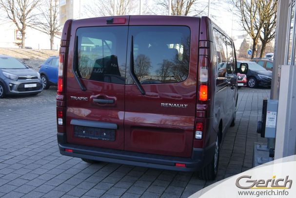 Renault Trafic Grand Blue dCi 150 Life 110 kW image number 5