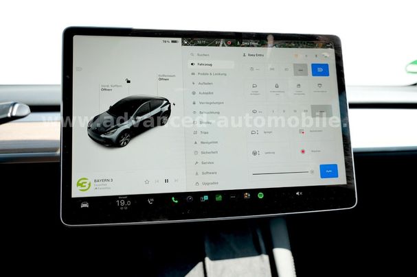 Tesla Model Y Long Range AWD Dual Motor 378 kW image number 7