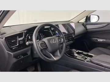 Car image 48