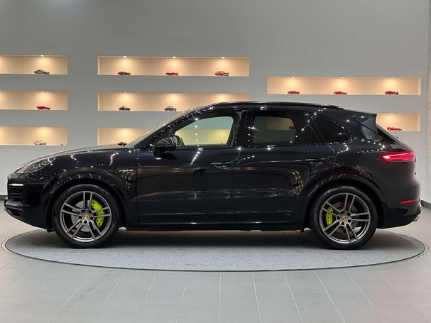 Porsche Cayenne E-Hybrid 340 kW image number 4