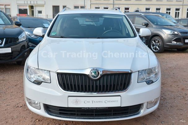 Skoda Superb Combi 2.0 TDI Ambition 103 kW image number 3