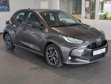 Car image 2