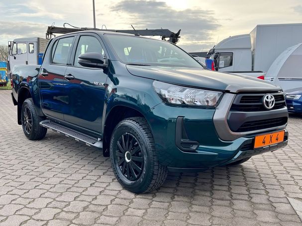 Toyota Hilux 4x4 Double Cab Duty 110 kW image number 2