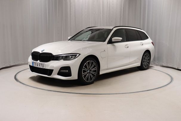 BMW 330 Touring 185 kW image number 1