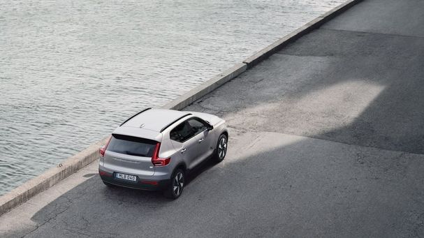 Volvo XC40 Recharge Single Motor Extended Range Plus 188 kW image number 9