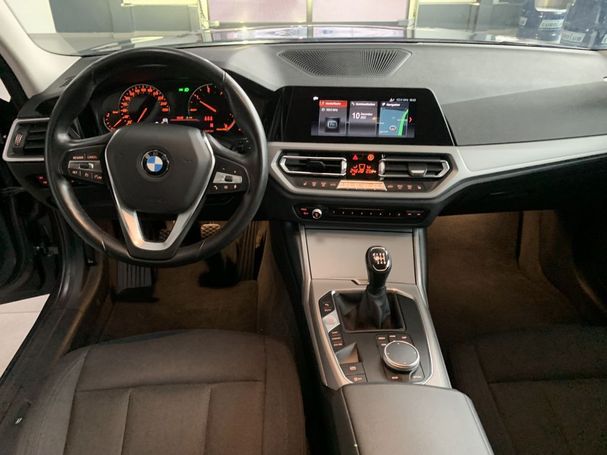 BMW 318d Touring Advantage 110 kW image number 9