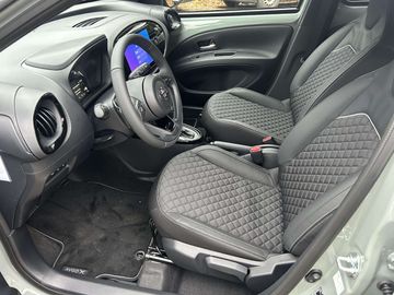 Car image 6