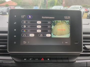 Car image 24