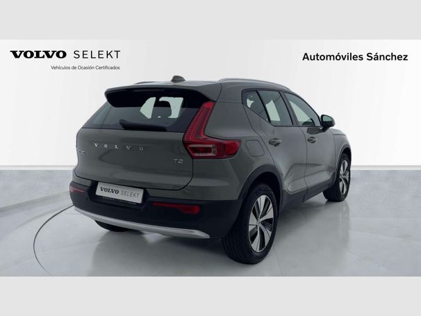 Volvo XC40 T2 Core 95 kW image number 7