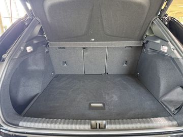 Car image 31