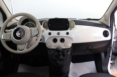 Car image 12