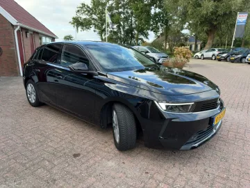 Car image 36