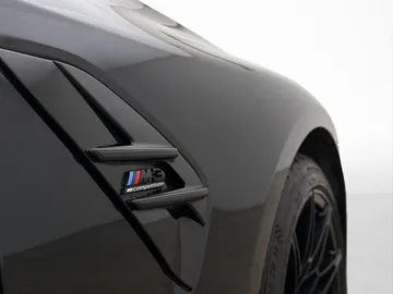 Car image 38