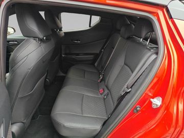 Car image 13