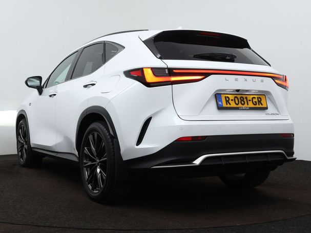 Lexus NX 450 h AWD 225 kW image number 16