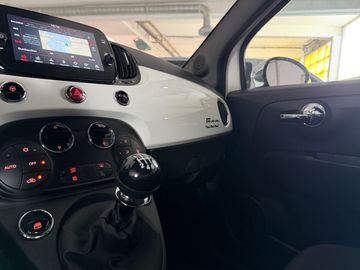 Car image 18