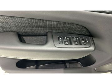 Car image 41