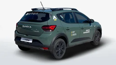 Car image 3