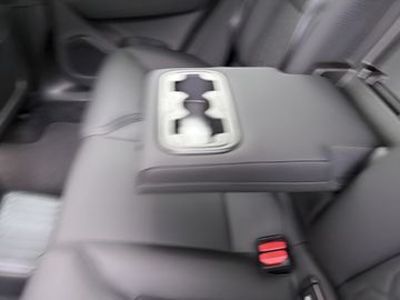 Car image 44