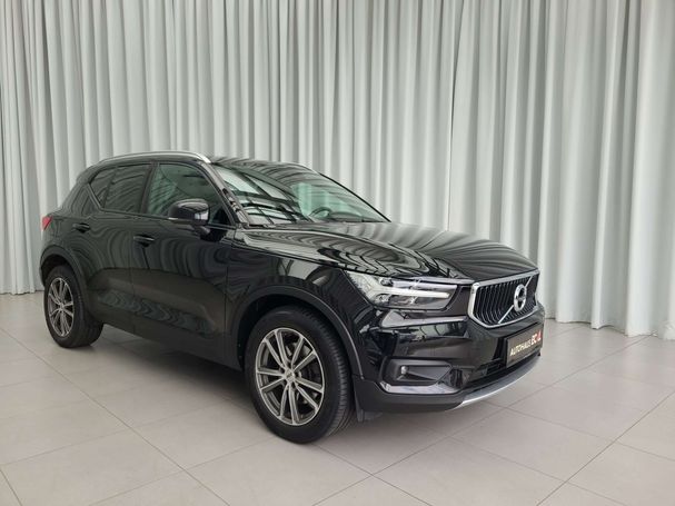 Volvo XC40 AWD 140 kW image number 3