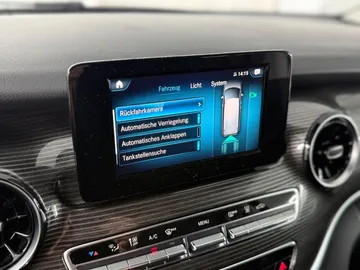 Car image 33