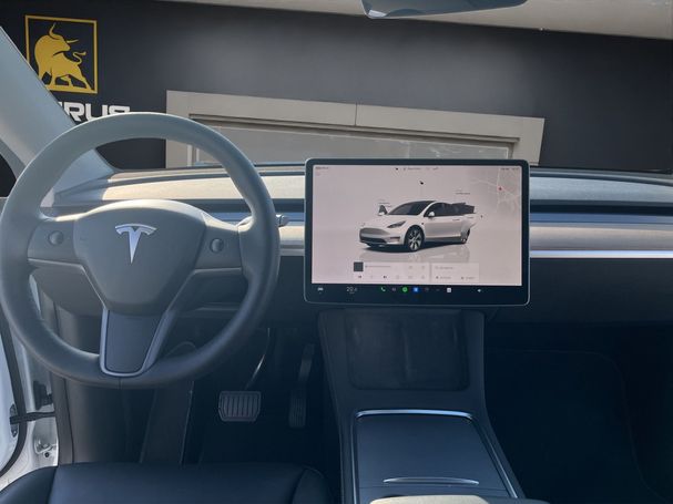 Tesla Model Y Long Range AWD 378 kW image number 17