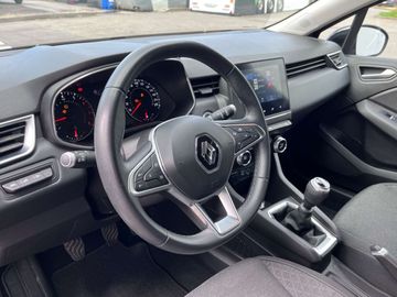 Car image 12