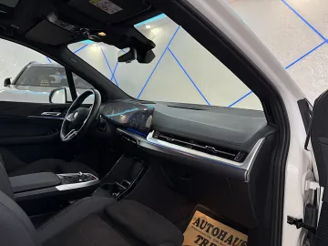 Car image 41