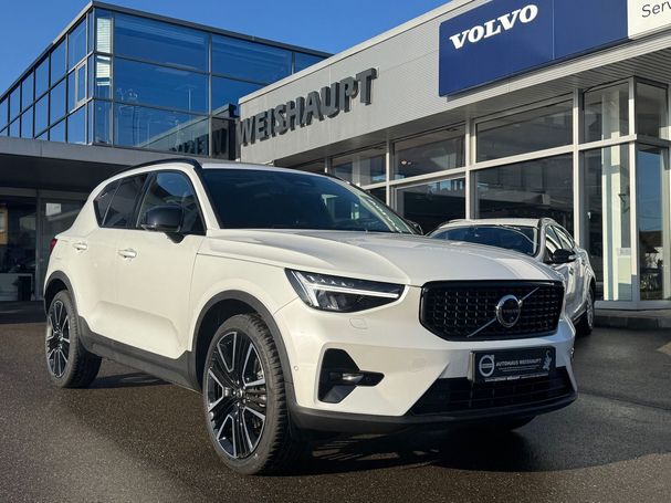 Volvo XC40 B4 Dark Ultimate 145 kW image number 1