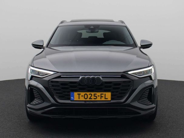 Audi Q8 55 quattro e-tron S-line 300 kW image number 2