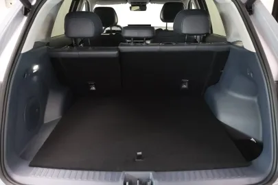 Car image 40