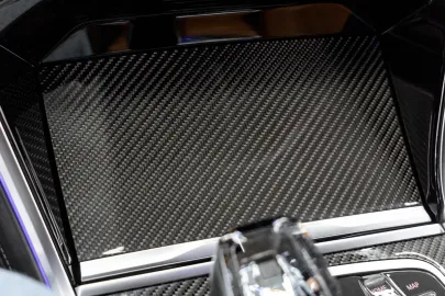Car image 38