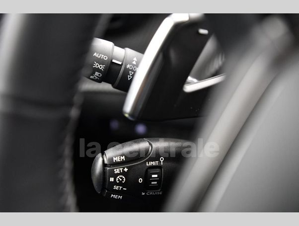 Peugeot 2008 PureTech 130 96 kW image number 21