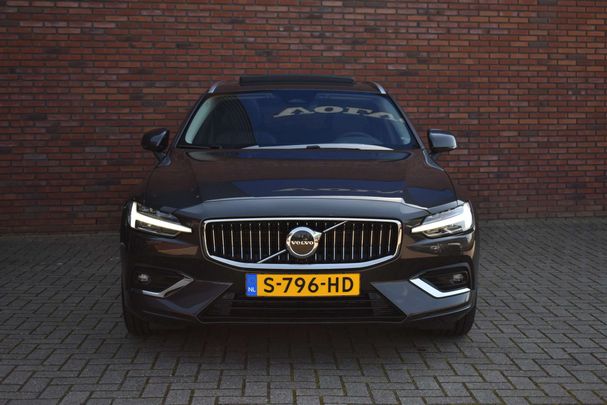 Volvo V60 B4 Plus 145 kW image number 38