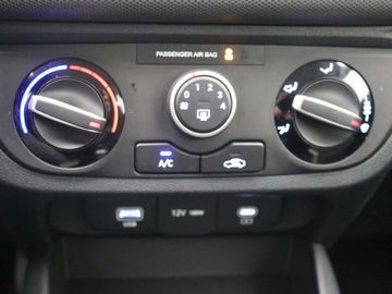 Car image 37