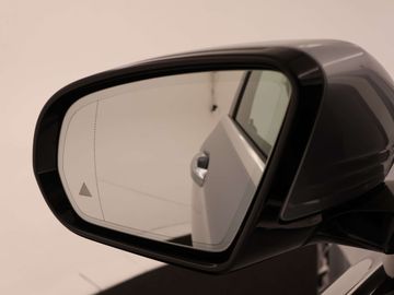 Car image 41