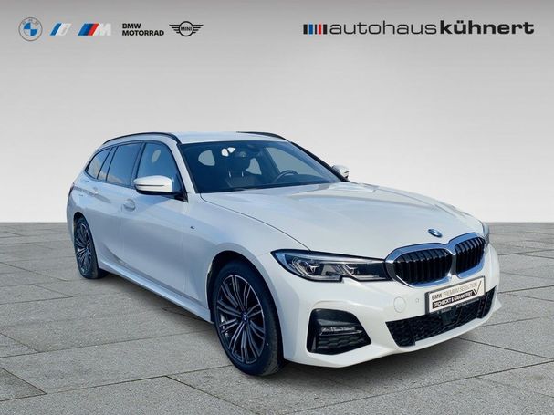 BMW 330 e Touring M Sport xDrive 215 kW image number 9