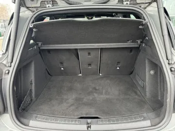 Car image 35