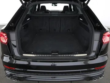 Car image 34