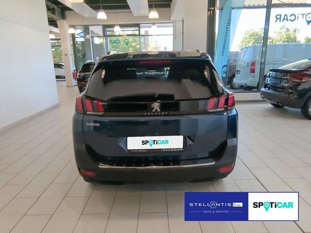 Peugeot 5008 BlueHDi 130 Allure 96 kW image number 4