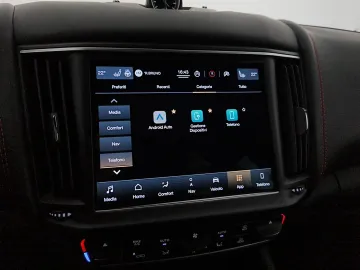 Car image 36